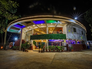 Majoituspaikan julkisivu