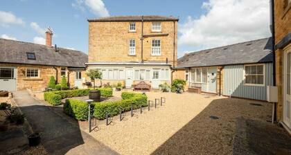 Immaculate 1-bed Cottage in Moreton in Marsh
