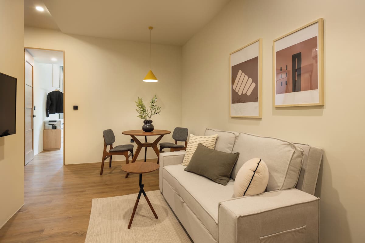 Executive Suite, 2 Bedrooms, Kitchenette