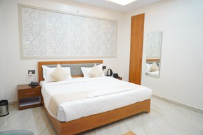 Quarto luxo | 1 quarto, Wi-Fi de cortesia