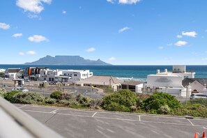 Exterior - Blouberg Heights 108 (Cape Town)