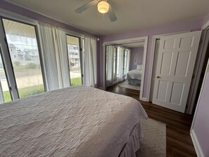 3 bedrooms, iron/ironing board, internet