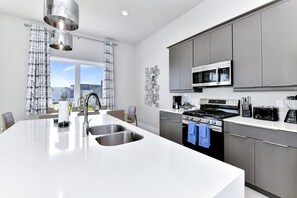 Microwave, oven, stovetop, dishwasher