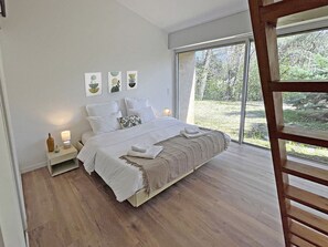 4 chambres, bureau, fer et planche à repasser, Wi-Fi gratuit
