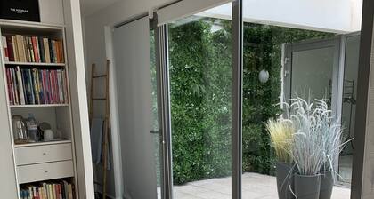 Chambre bleue cosy avec salle de douche privée