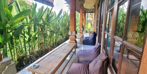 Lobby sitting area - Keladi House Ubud (Ubud)