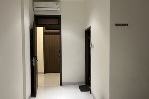 Standard dubbelrum | Skrivbord, gratis wi-fi och sängkläder