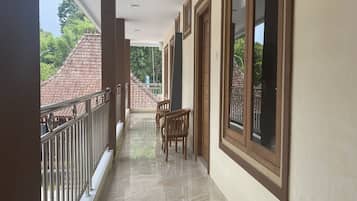 Khu sảnh