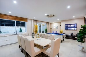 Dining room - Platinum Pool Villa (Sattahip)