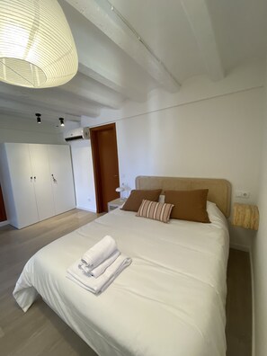 1 chambre, bureau, Wi-Fi gratuit, draps fournis