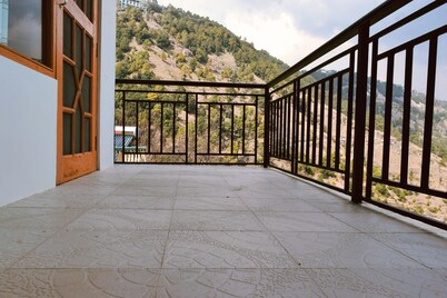 Welcome Chail Homestay