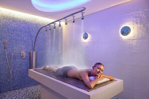 Vichy shower - Eliana Resort And Spa (Rote Island)