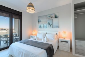 2 sovrum, strykjärn/strykbräda, gratis wi-fi och sängkläder