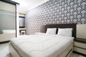 家庭開放式客房 | 書桌、免費無線上網、床單