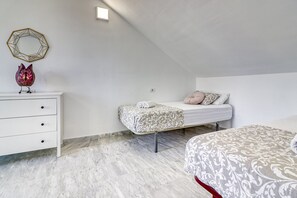1 Schlafzimmer, Bügeleisen/Bügelbrett, kostenloses WLAN, Bettwäsche