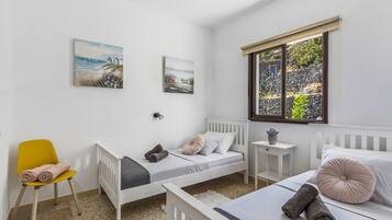 4 dormitorios, tabla de planchar con plancha, wifi gratis y ropa de cama
