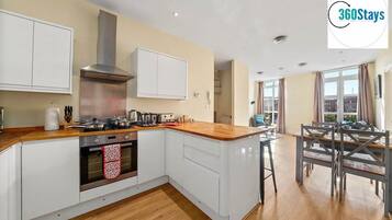 Microwave, oven, stovetop, electric kettle