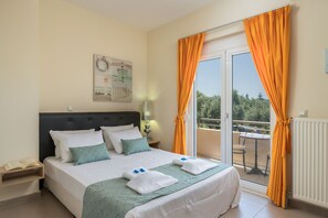 4 slaapkamers, een kluis op de kamer, een bureau