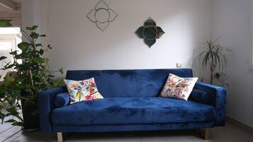 Livres, écrans d'ordinateur