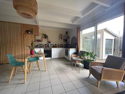 Maison avec jardin au calme