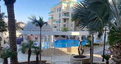 Red Sea View Apartment by Sea N' Rent