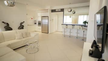 Apartment, Balkon, Strandblick | Fassade der Unterkunft