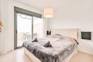 2 soverom, strykejern/-brett, wi-fi og sengetøy