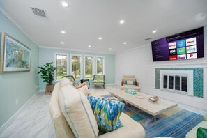 Smart TV - Northeast Florida Retreat (Jacksonville Beach)