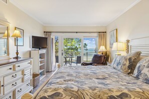 2 bedrooms, iron/ironing board, WiFi, bed sheets - Beachfront, Sunset Views! 1840 Beachside Tennis (Hilton Head Island)