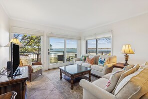 TV - Beachfront, Sunset Views! 1840 Beachside Tennis (Hilton Head Island)