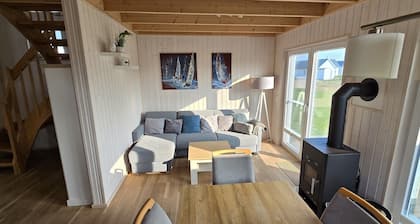 Frische Brise - Freistehendes Haus, Infrarot-sauna, Kamin, Badewanne, Terrasse