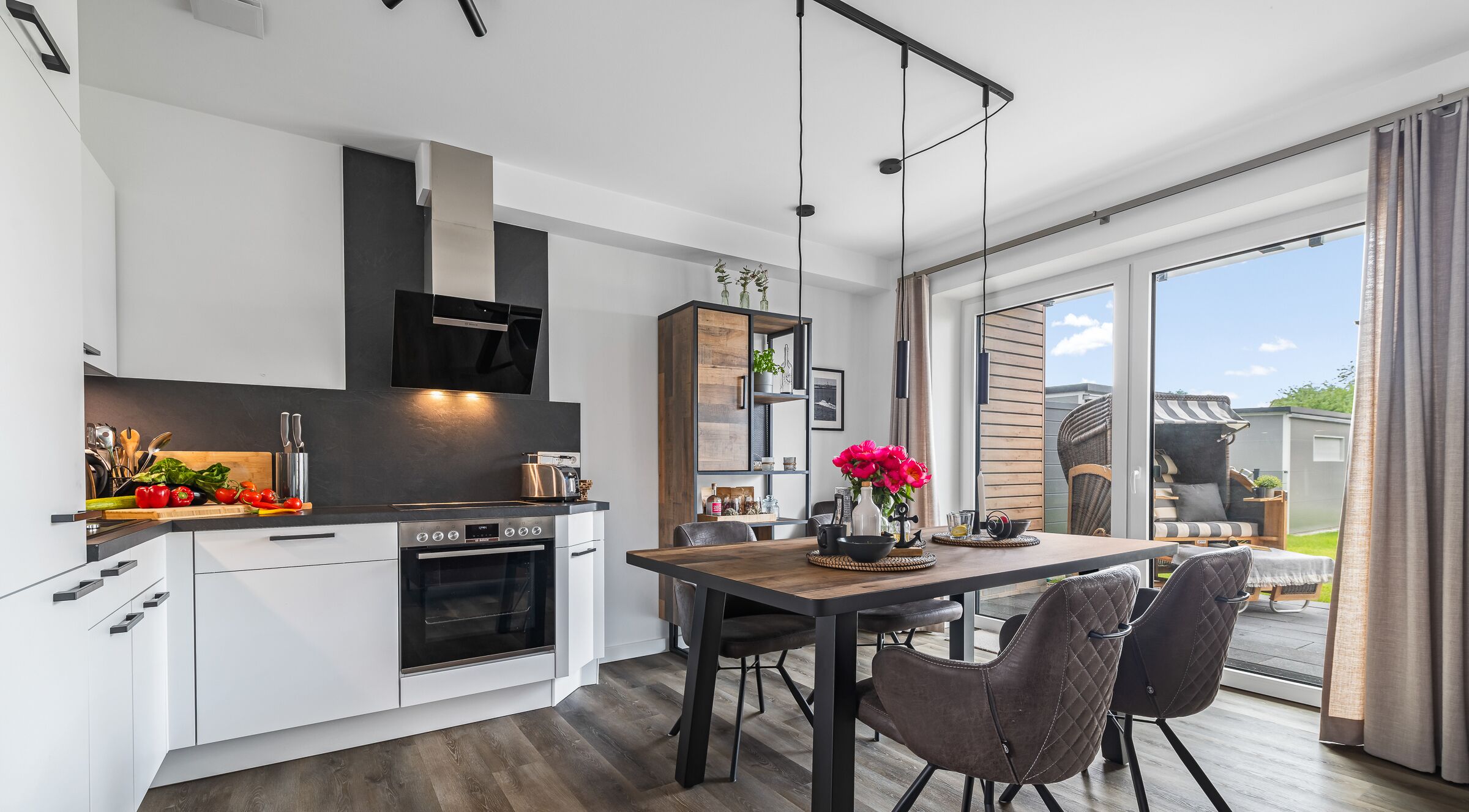 Kühlschrank, Ofen, Herdplatte, Geschirrspüler