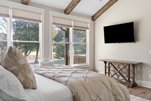 4 habitaciones, tabla de planchar con plancha y wifi gratis 