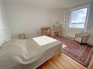 5 Schlafzimmer, Reisekinderbett, kostenloses WLAN