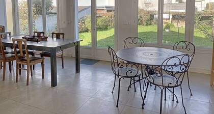 Maison familiale en front de mer Ă Larmor-Plage - 9 couchages, proche du centre et du casino