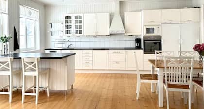 Timrå Farmhouse, large villa 222sqm in central Timrå yet on a private location.
