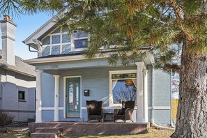 Exterior - Gorgeous Victorian home, ideal for family! (Denver)