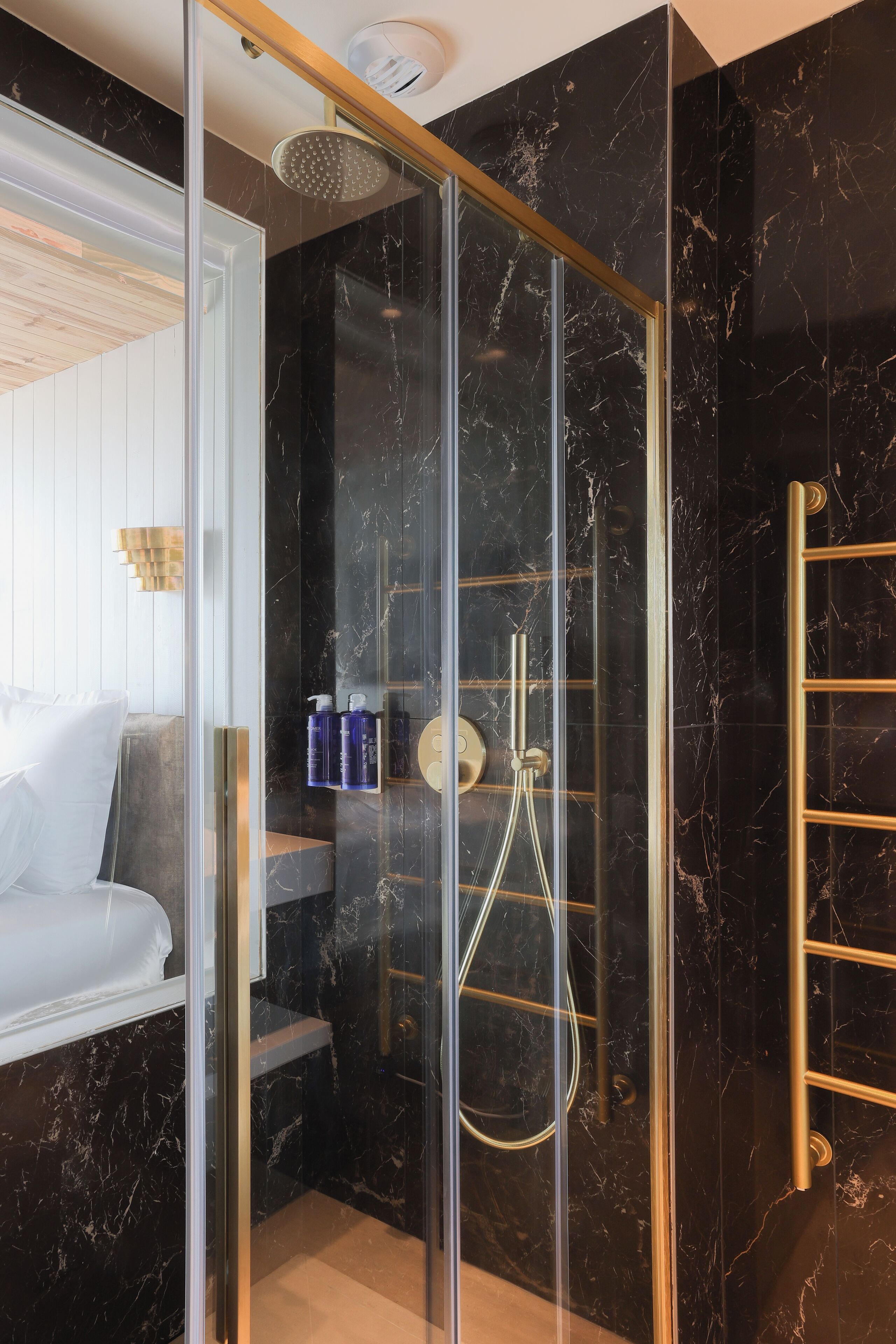 Photo - Les Vagues Hotel & Spa