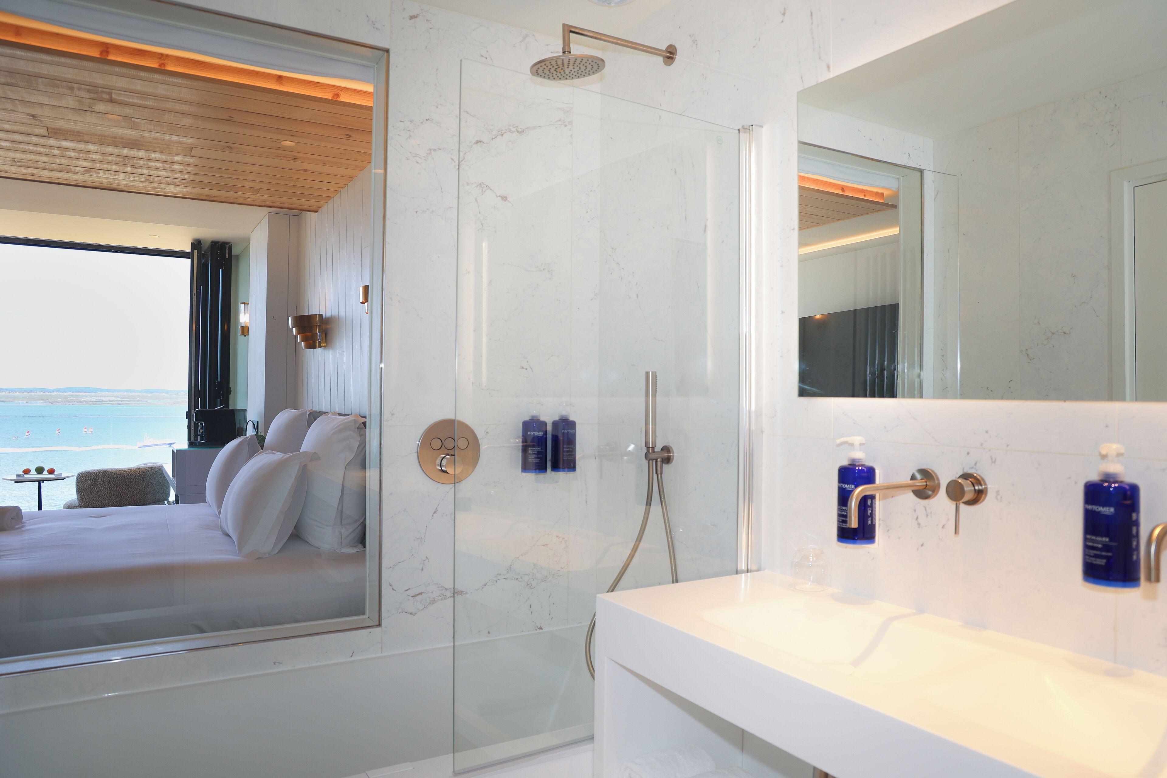Photo - Les Vagues Hotel & Spa