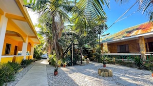 Unclassified image, 4 of 29, button - Delgados Resort Puerto Galera powered by Cocotel (Puerto Galera)