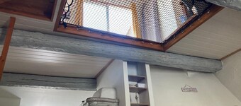 Maison de Village Atypique Avec Terrasse, Espace Détente 15 mn de la Plage