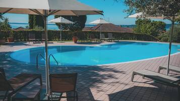 Seasonal outdoor pool