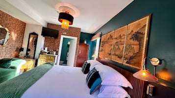 Superior Room | Iron/ironing board, free WiFi