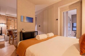 1 habitación, escritorio, wifi y ropa de cama 