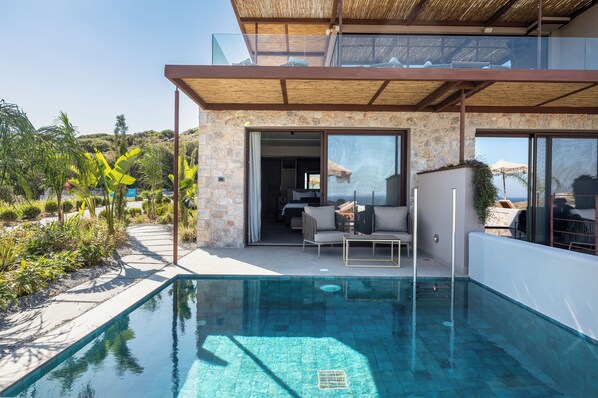 Deluxe Suite | Terrace/patio