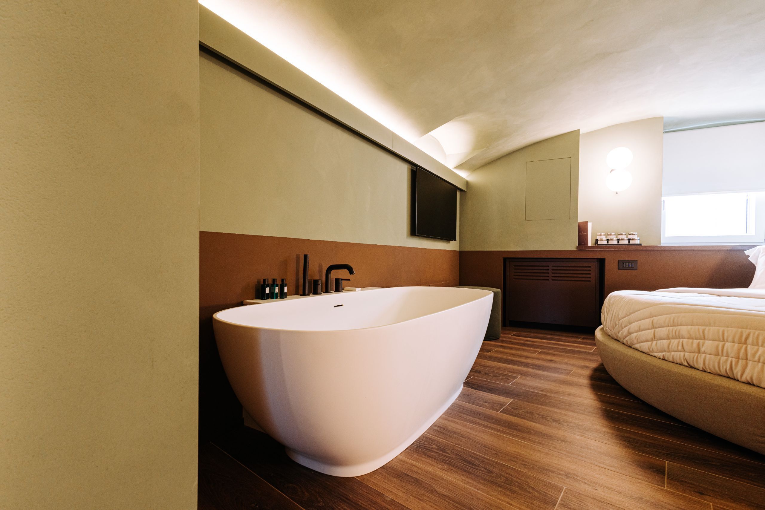 1 bedroom, iron/ironing board, free WiFi