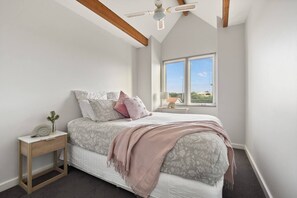 3 bedrooms, iron/ironing board, travel cot, free WiFi