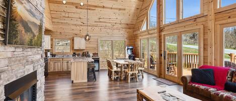 Téléviseur connecté, foyer