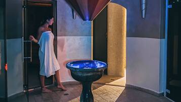 Couples treatment rooms, sauna, steam room, Turkish bath