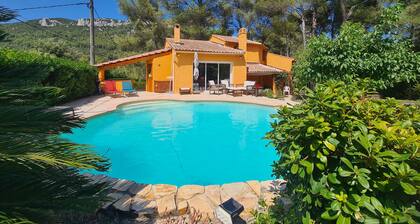 Belle Villa Avec Piscine Dans un Écrin de Verdure